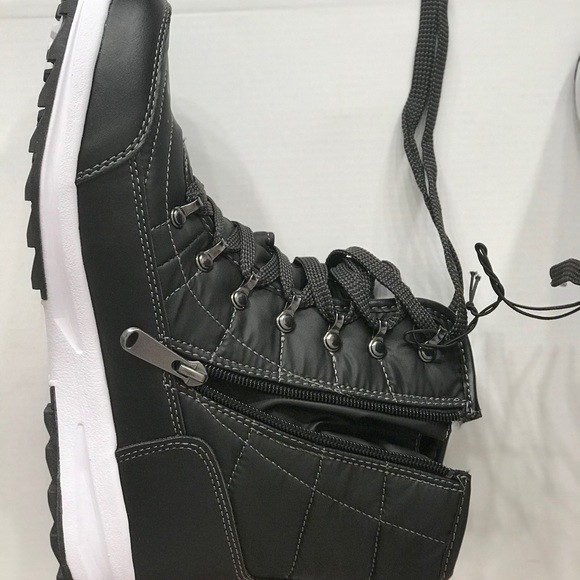 WEATHERPROOF BOOTS - Picture 4 of 8